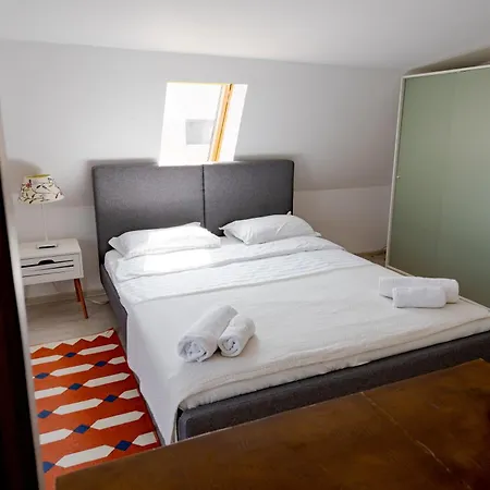 Central Muse Apartment-3